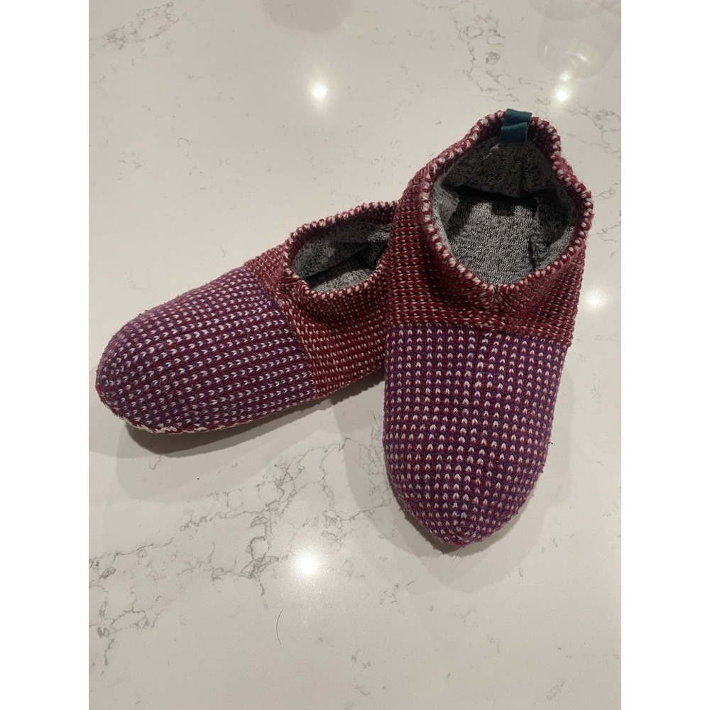 Cozycore Bombas Gripper Slippers Women's M (9-11.5)‎ Red Purple Wool Blend
